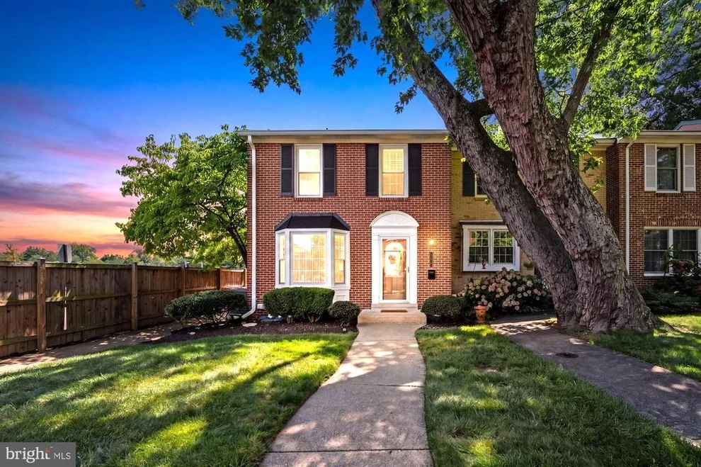 Unit for sale at 558 WINDOVER AVENUE NW, VIENNA, VA 22180