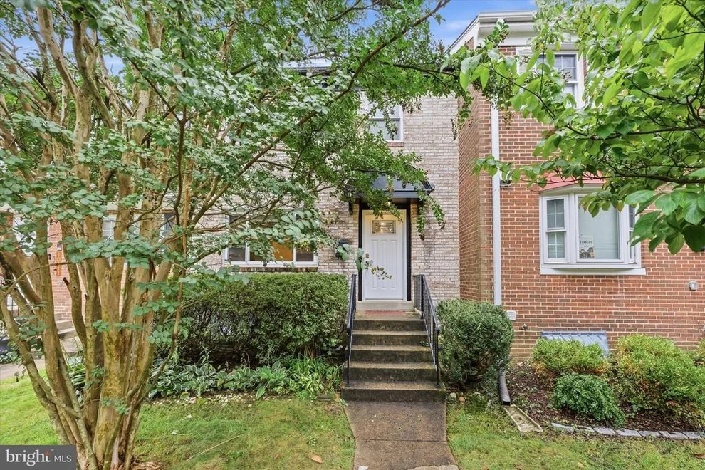 Unit for sale at 10413 COURTHOUSE DRIVE, FAIRFAX, VA 22030