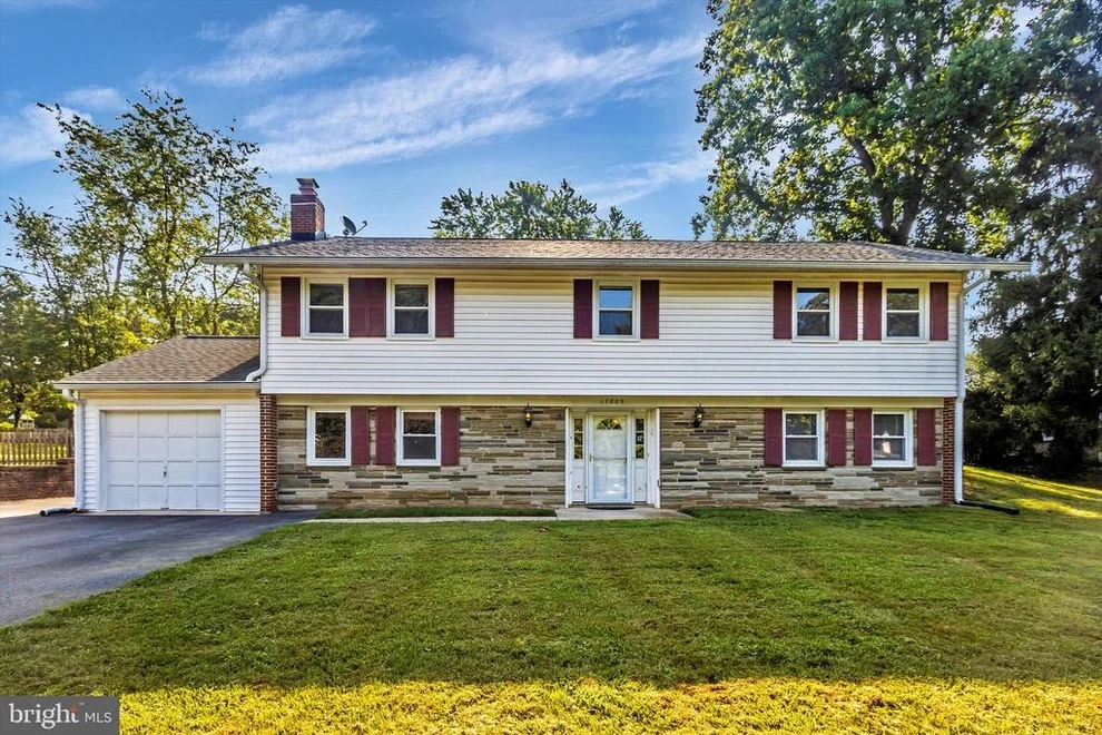 Unit for sale at 17809 PARK MILL DRIVE, ROCKVILLE, MD 20855