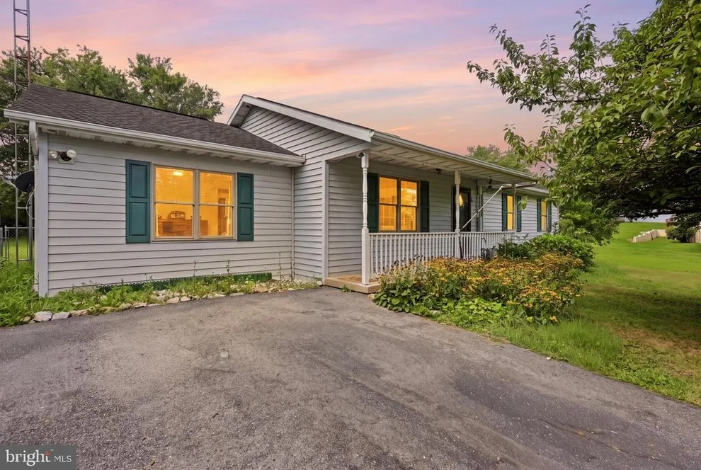 Unit for sale at 86 SPUR ROAD, MARTINSBURG, WV 25404