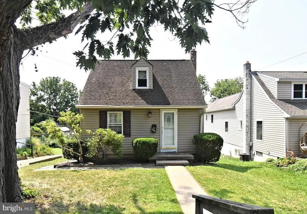 Unit for sale at 889 OLD LANCASTER ROAD, BERWYN, PA 19312