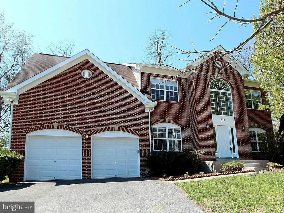 Unit for sale at 212 DESELLUM AVENUE, GAITHERSBURG, MD 20877