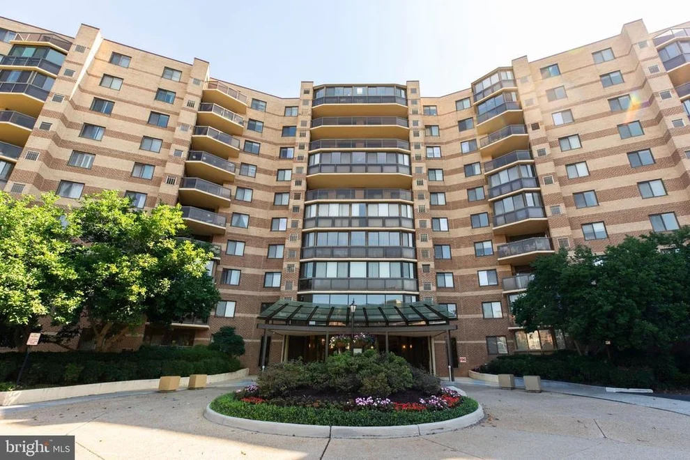 Unit for sale at 8380 GREENSBORO DRIVE, MCLEAN, VA 22102