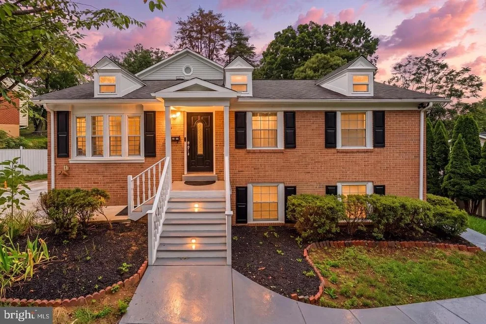 Unit for sale at 14707 DUNBAR LANE, WOODBRIDGE, VA 22193