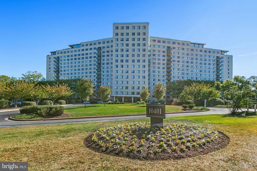Unit for sale at 10401 GROSVENOR PLACE, ROCKVILLE, MD 20852