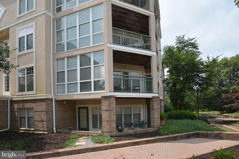 Unit for sale at 5565 SEMINARY ROAD, FALLS CHURCH, VA 22041