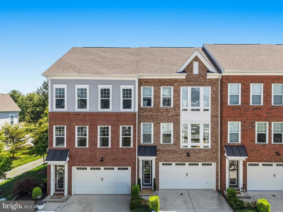 Unit for sale at 19272 BROOKWATER TERRACE, LEESBURG, VA 20175