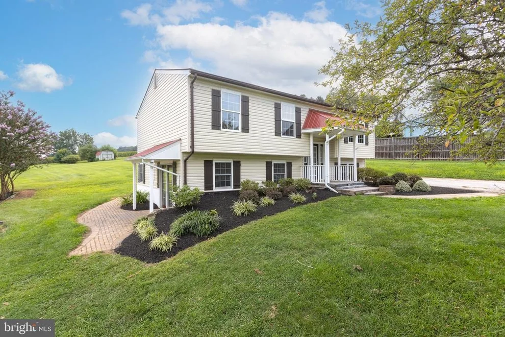 Unit for sale at 805 ROLLING RIDGE DRIVE, WESTMINSTER, MD 21157