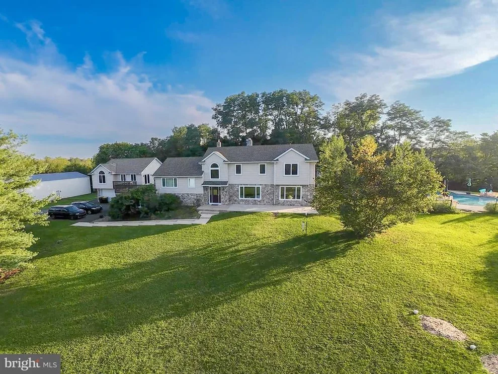 Unit for sale at 1088 GRABER ROAD, RED HILL, PA 18076