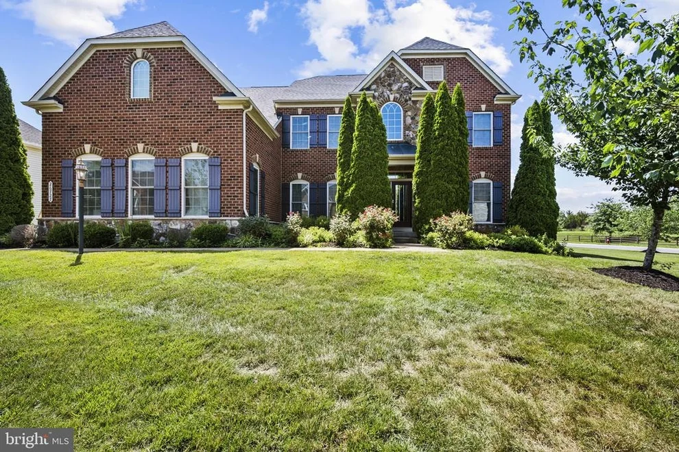 Unit for sale at 26727 FAIR HOPE WAY, CHANTILLY, VA 20152