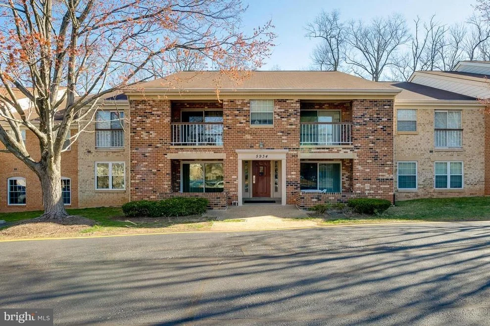 Unit for sale at 5934 COVE LANDING ROAD, BURKE, VA 22015