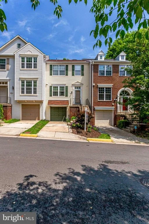 Unit for sale at 5833 WYE OAK COMMONS COURT, BURKE, VA 22015
