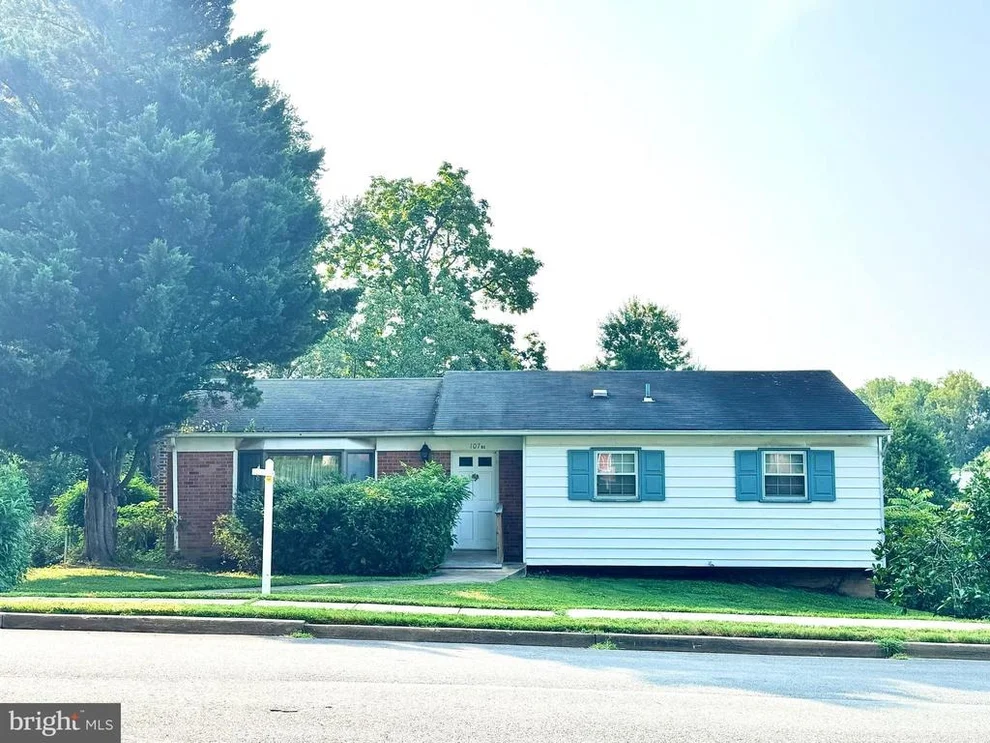 Unit for sale at 107 MOORE AVENUE SE, VIENNA, VA 22180