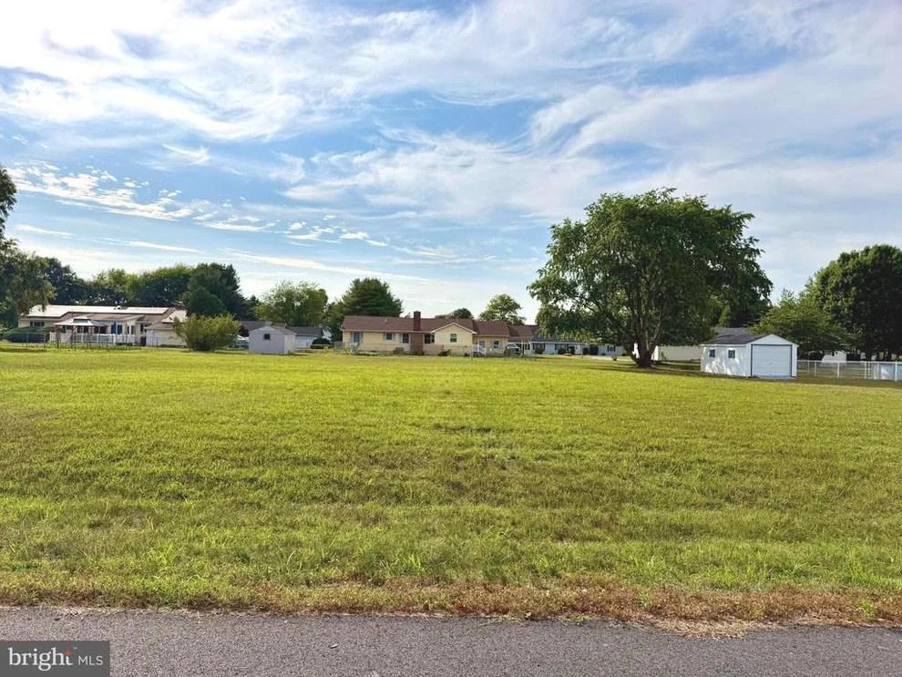 Unit for sale at 3 E YORKTOWN ROAD, MILFORD, DE 19963