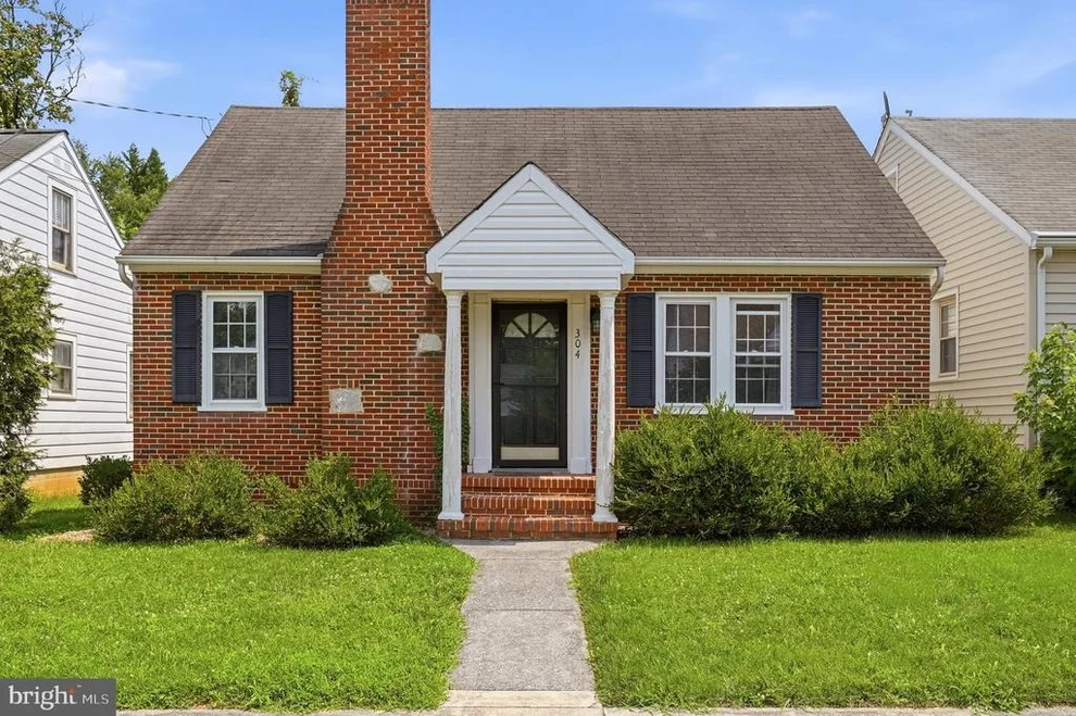 Unit for sale at 304 SHENANDOAH AVENUE, WINCHESTER, VA 22601