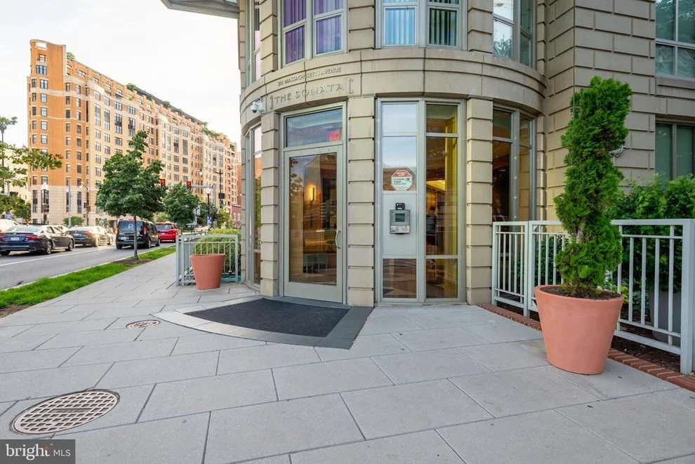Unit for sale at 301 MASSACHUSETTS AVENUE NW, WASHINGTON, DC 20001