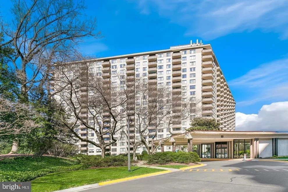 Unit for sale at 5225 POOKS HILL, BETHESDA, MD 20814
