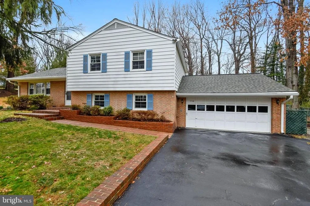 Unit for sale at 7728 OAK STREET, FALLS CHURCH, VA 22043