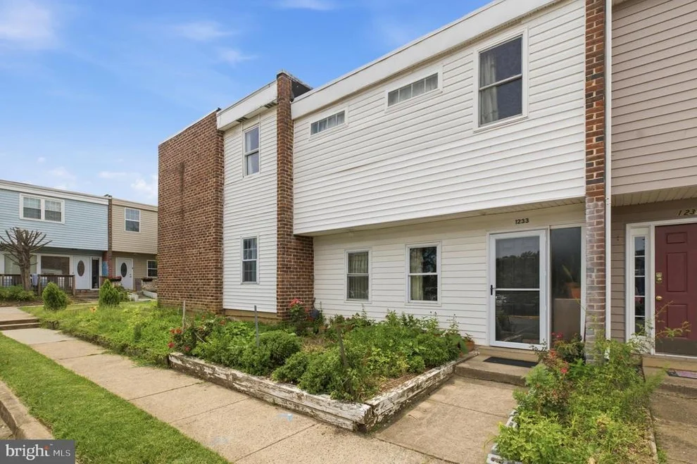 Unit for sale at 1233 MAGNOLIA LANE, HERNDON, VA 20170