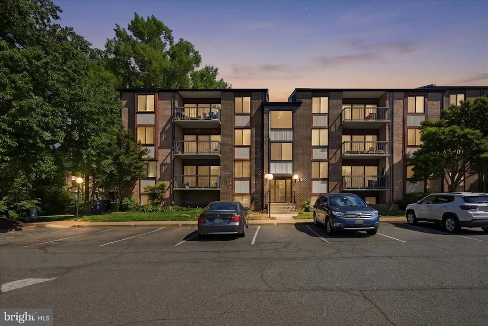 Unit for sale at 9730 KINGSBRIDGE DRIVE, FAIRFAX, VA 22031