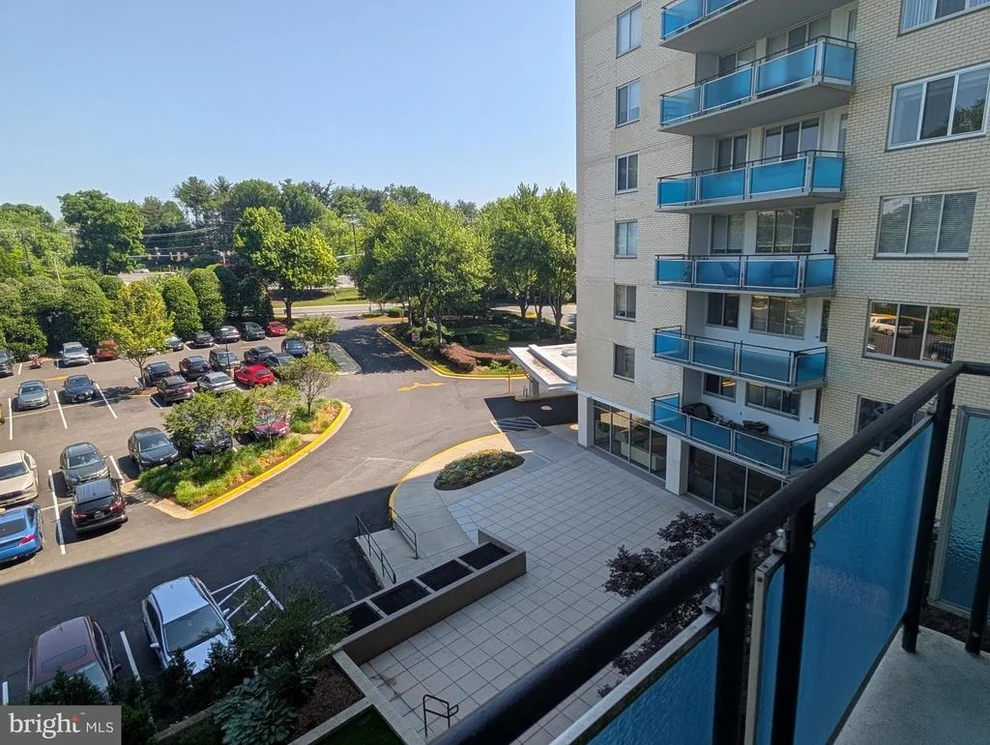 Unit for sale at 10500 ROCKVILLE PIK, ROCKVILLE, MD 20852