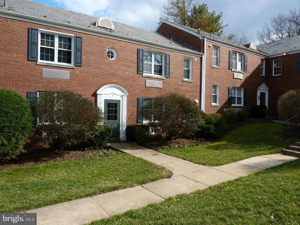 Unit for sale at 7 AUBURN COURT, ALEXANDRIA, VA 22305