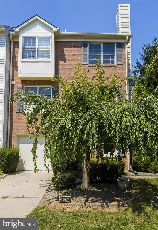 Unit for sale at 20414 IVYBRIDGE COURT, MONTGOMERY VILLAGE, MD 20886