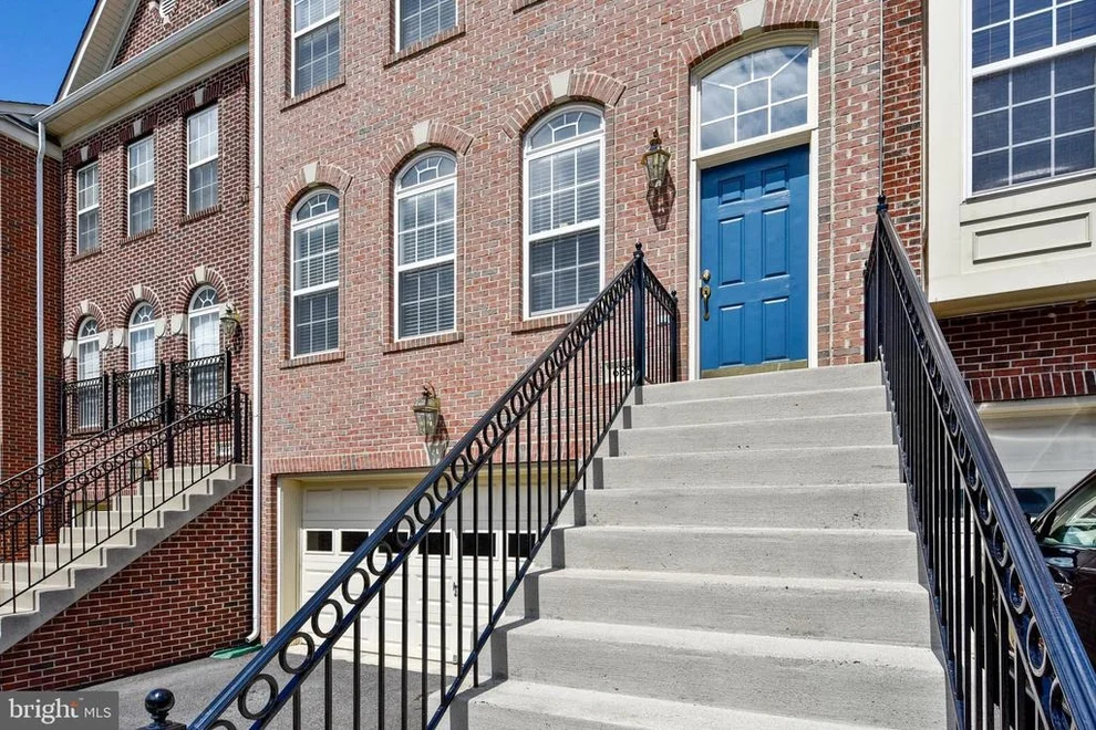 Unit for sale at 16352 GANGPLANK LANE, WOODBRIDGE, VA 22191