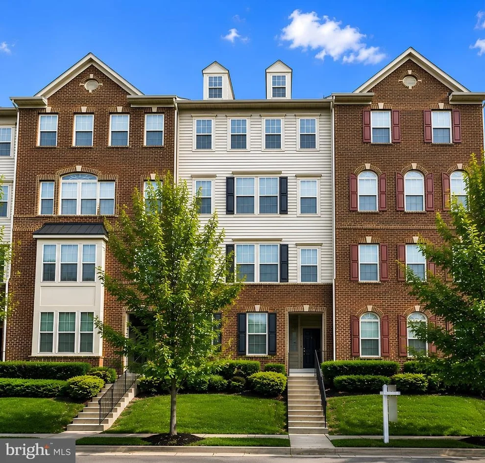 Unit for sale at 42110 WINNING GLORY DRIVE, ALDIE, VA 20105