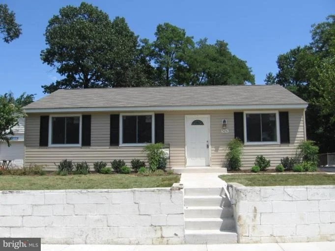 Unit for sale at 526 MANOR ROAD, GLEN BURNIE, MD 21061