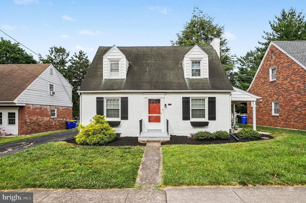 Unit for sale at 218 N GOTWALT STREET, YORK, PA 17404
