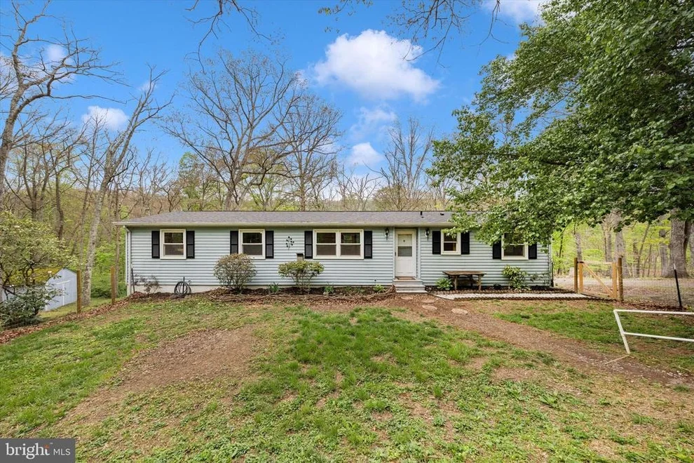 Unit for sale at 360 BERNICE DRIVE, HEDGESVILLE, WV 25427