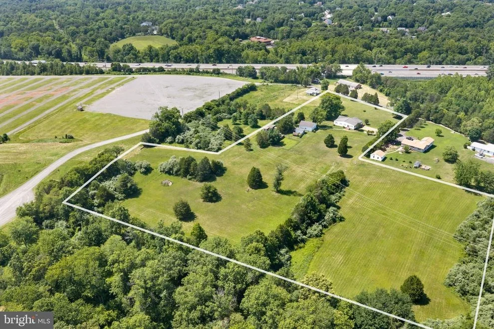 Unit for sale at 14917 COMPTON ROAD, CENTREVILLE, VA 20121