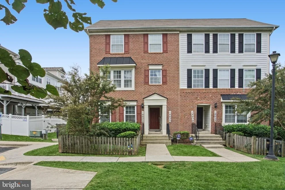 Unit for sale at 18628 POPLAR GLEN COURT, BOYDS, MD 20841