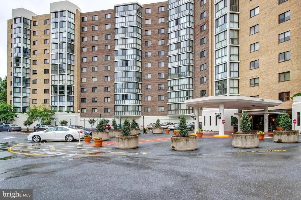 Unit for sale at 15100 INTERLACHEN DRIVE, SILVER SPRING, MD 20906