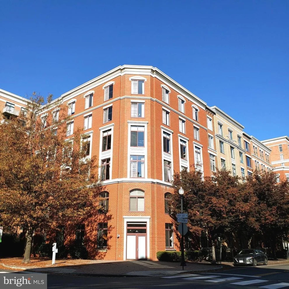 Unit for sale at 1201 N GARFIELD STREET N, ARLINGTON, VA 22201
