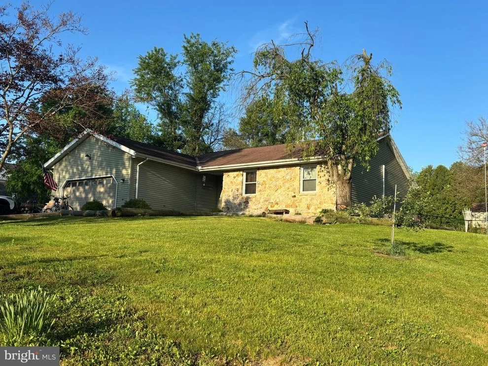 Unit for sale at 223 PINEVIEW DRIVE, PALMYRA, PA 17078