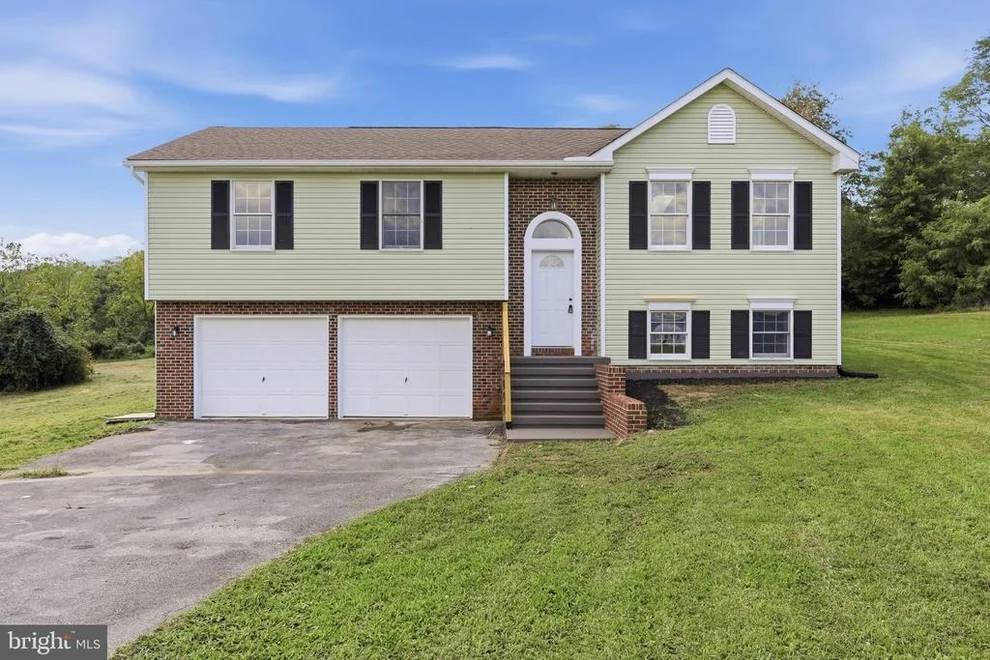 Unit for sale at 13835 MCINTOSH CIRCLE, CLEAR SPRING, MD 21722