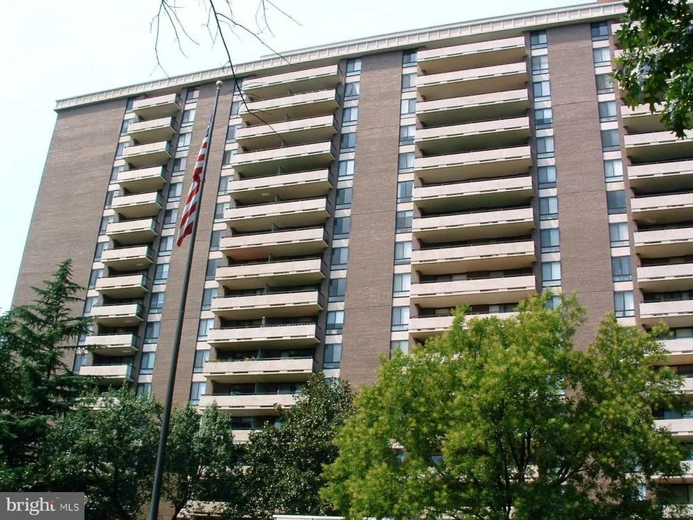 Unit for sale at 1800 OLD MEADOW ROAD, MCLEAN, VA 22102