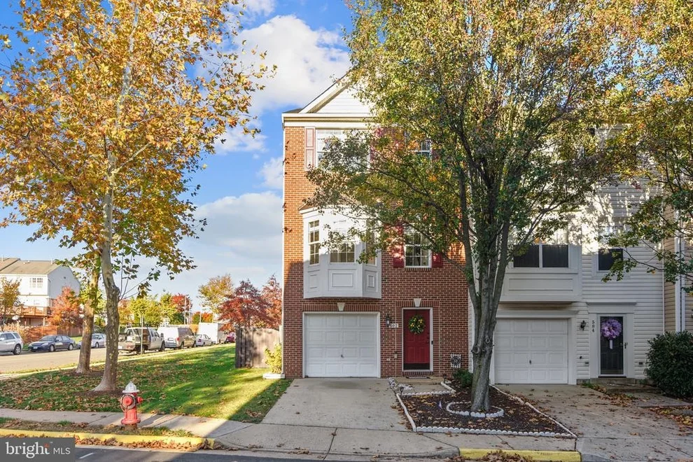 Unit for sale at 502 SPARKLEBERRY TERRACE NE, LEESBURG, VA 20176