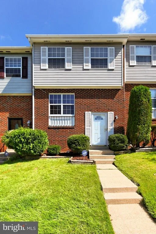 Unit for sale at 4390 ENSBROOK LANE, WOODBRIDGE, VA 22193