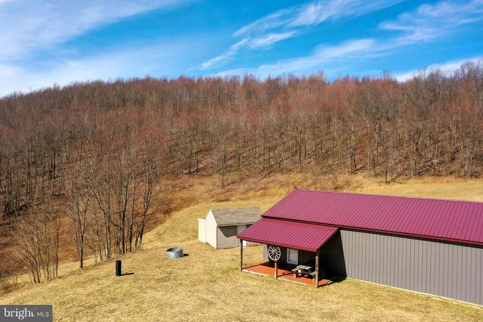 Unit for sale at 319 BROOKMOOR LN, ACCIDENT, MD 21520