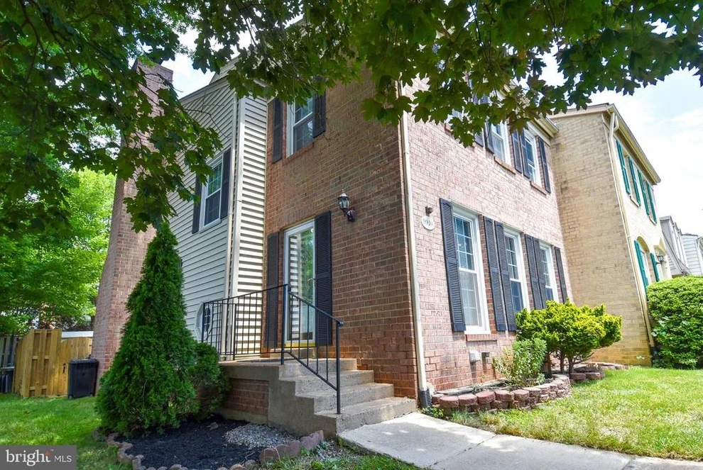 Unit for sale at 9910 LONGFORD COURT, VIENNA, VA 22181