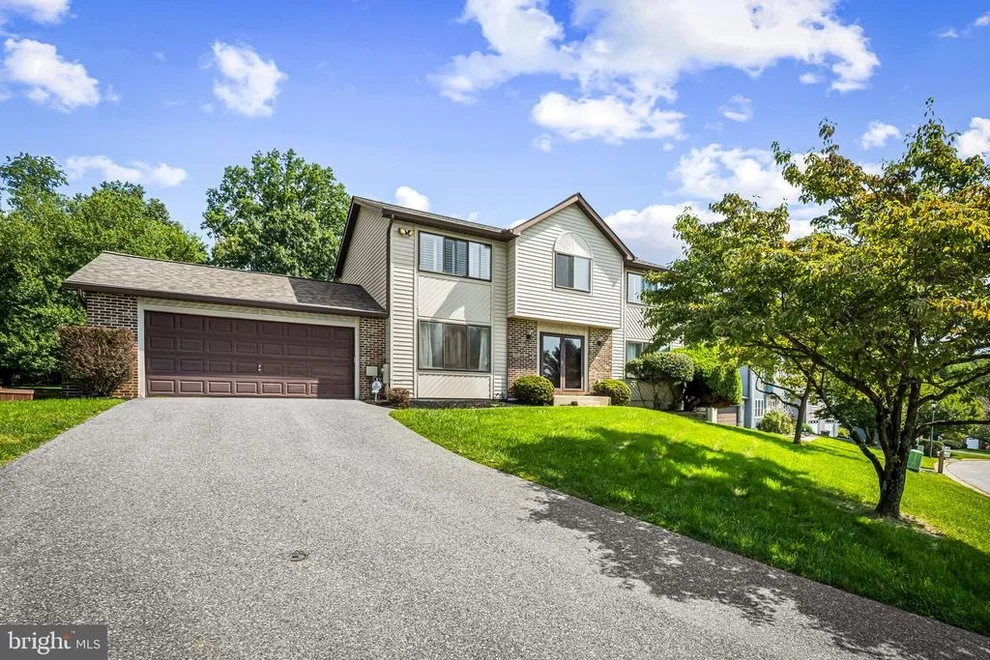 Unit for sale at 12 OAK HILL COURT, OWINGS MILLS, MD 21117