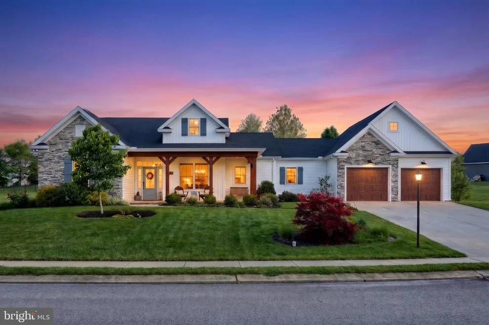 Unit for sale at 255 ONYX ROAD, NEW OXFORD, PA 17350