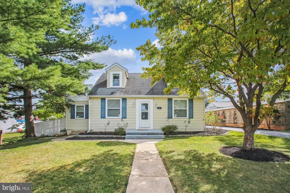 Unit for sale at 904 OAK STREET, FREDERICK, MD 21703