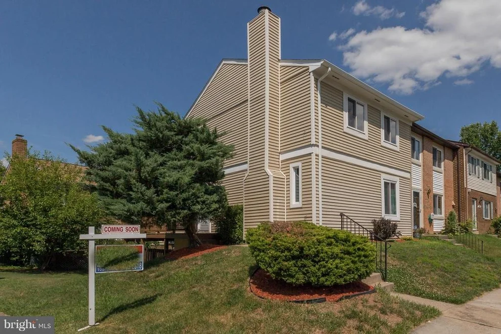 Unit for sale at 12510 QUEENSBURY COURT, WOODBRIDGE, VA 22192
