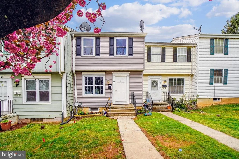 Unit for sale at 35 PENDLETON COURT, FREDERICK, MD 21703