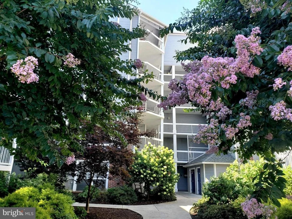 Unit for sale at 3178 SUMMIT SQUARE DRIVE, OAKTON, VA 22124