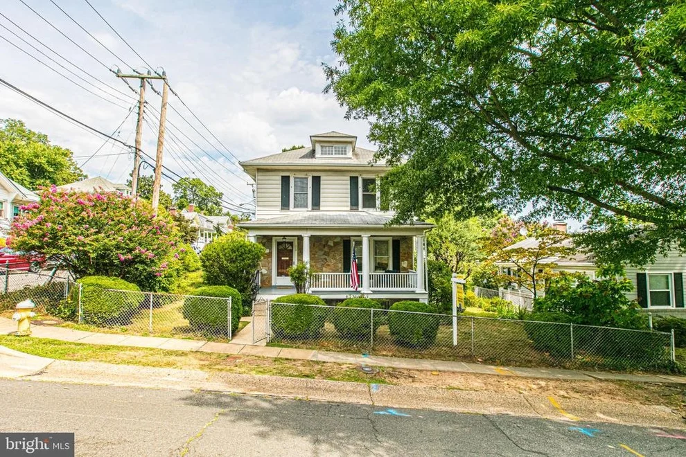 Unit for sale at 113 W MOUNT IDA AVENUE, ALEXANDRIA, VA 22305